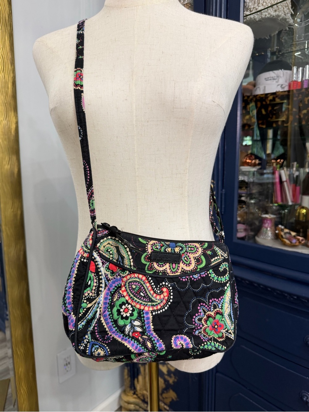 Retired Vera Bradley Kiev Paisley Little Crossbody Bag - Picture 3 of 12
